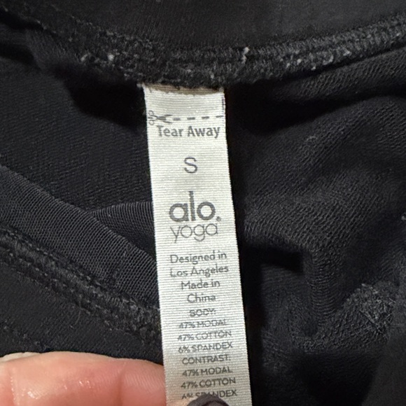 Alo Yoga Urban Moto sweatpants featuring ribbe panels and zippered pockets - Picture 3 of 5